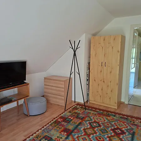 Thefi Vendeghaz Apartmán *